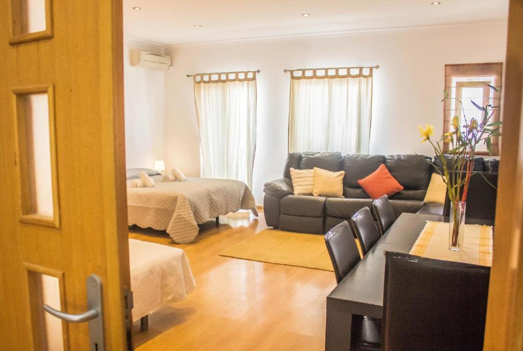 Homestay Blife Santya Private Olhao